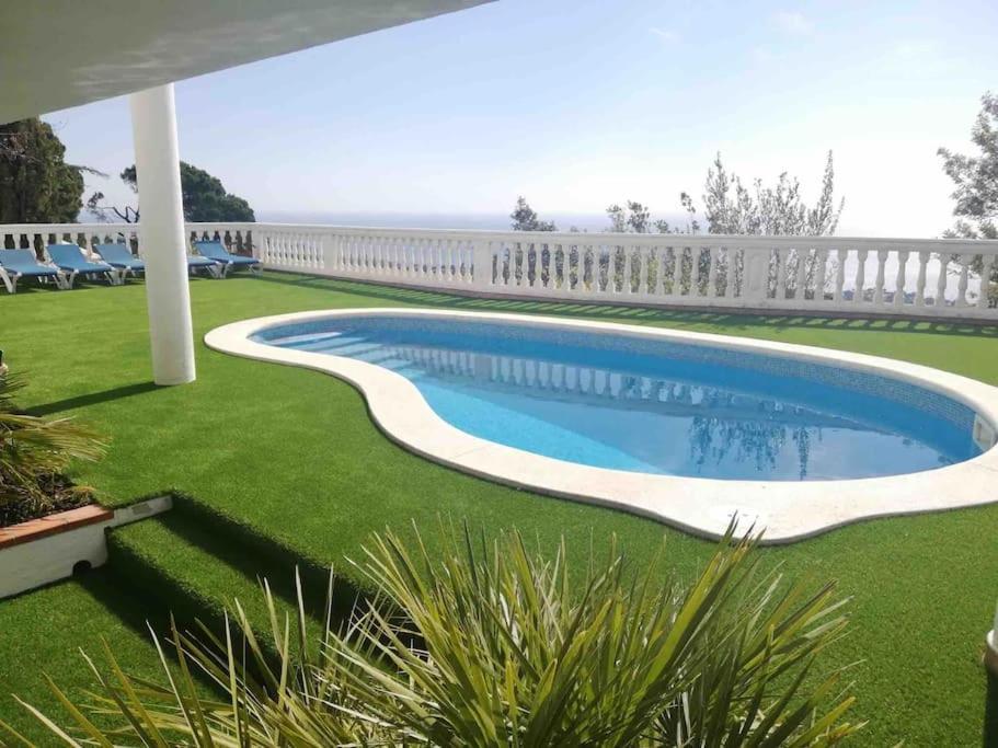 Villa Blanca Lloret de Mar Exterior foto